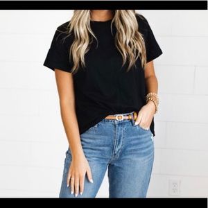 Size small umgee raw edge drop shoulder top